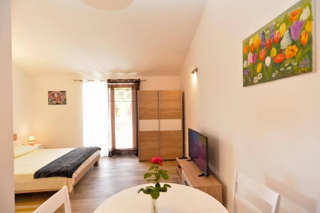 PUY Apartment Vesna For 2, Free Parking And Wi-Fi מראה חיצוני תמונה