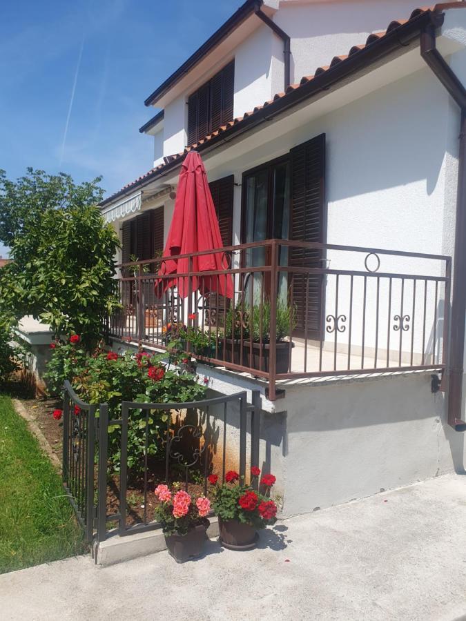 PUY Apartment Vesna For 2, Free Parking And Wi-Fi מראה חיצוני תמונה
